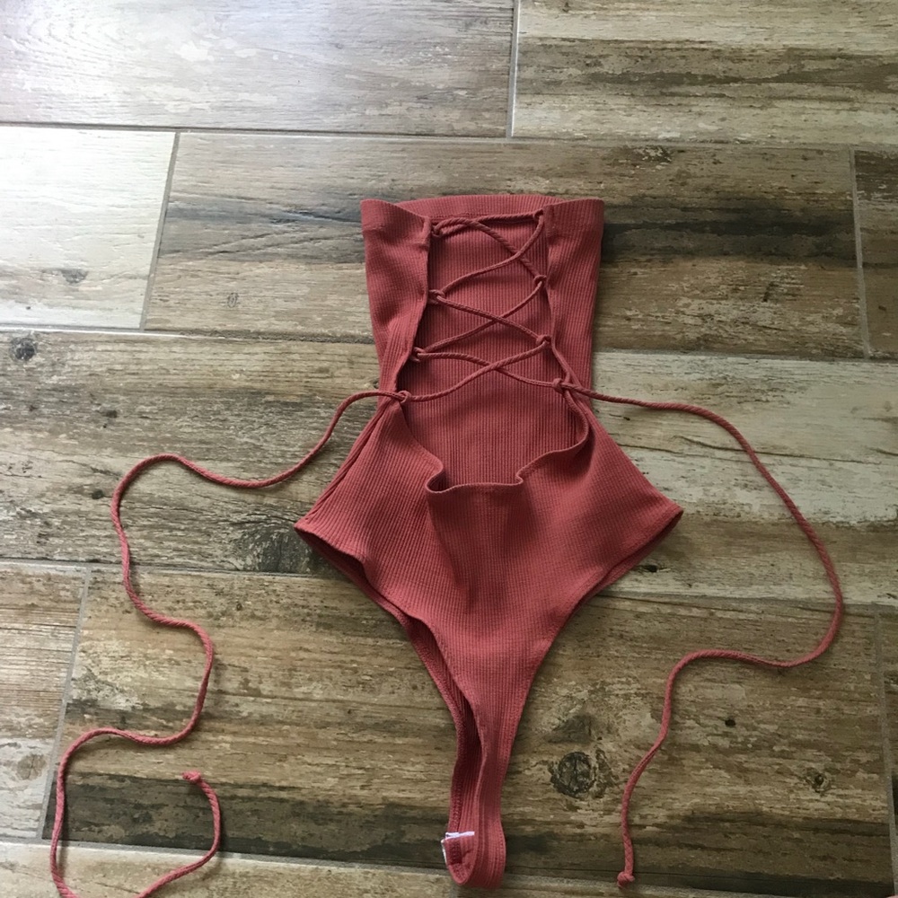 FASHION NOVA strapless bodysuit